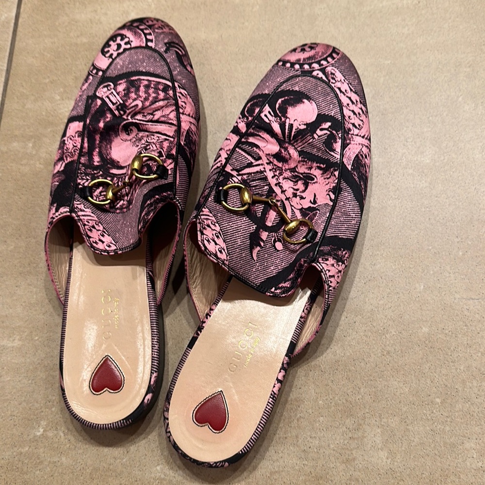 Gucci pink horsebit loafer